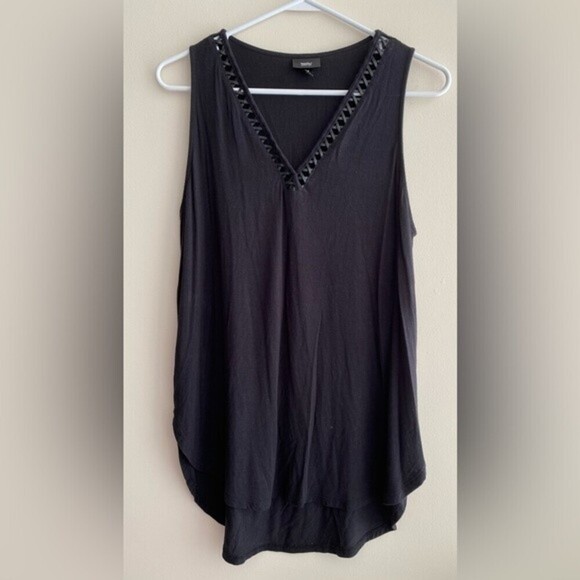 Mossimo Black V-Neck Tank Top with Leather Cutouts, Pleather Lattice, Size Med - Picture 2 of 13